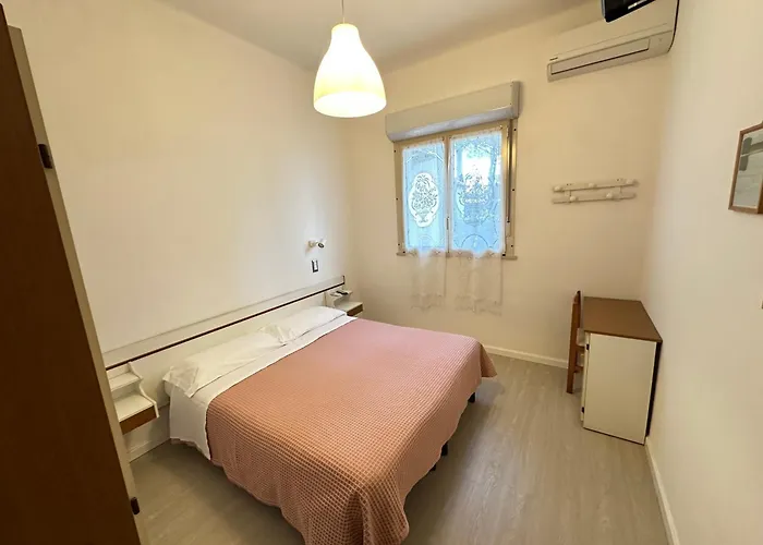 Szálloda Fiorenza 2*