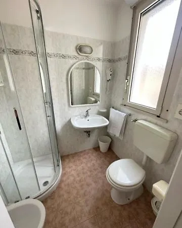 Fiorenza 2* ミラノ・マリッティマ