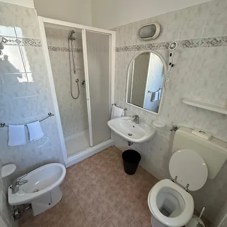 ホテル Fiorenza ミラノ・マリッティマ