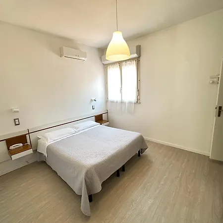 Fiorenza 2* ミラノ・マリッティマ