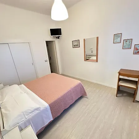 ホテル Fiorenza ミラノ・マリッティマ