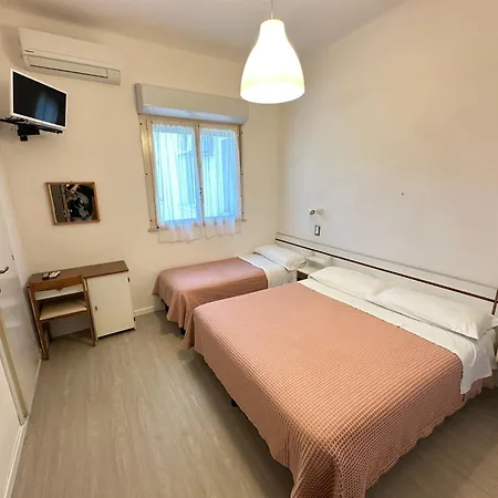 Fiorenza Ξενοδοχείο Μιλάνο Μαριτίμα