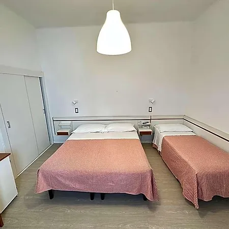 Hotel Fiorenza 2*