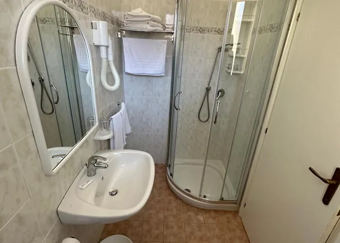 Fiorenza Ξενοδοχείο 2*