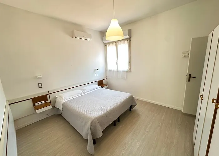 Fiorenza 2* ميلانو ماريتيما